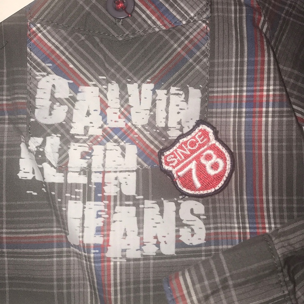 Plaid button down - Picture 2 of 3